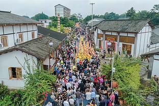 托哈：在客场生病真难受 我还没完全恢复 但我想出场帮助球队